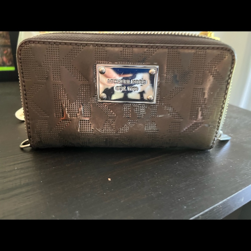 MK wallet